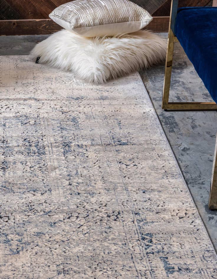 Detail image of 5' 3 x 8' Eliza Rug