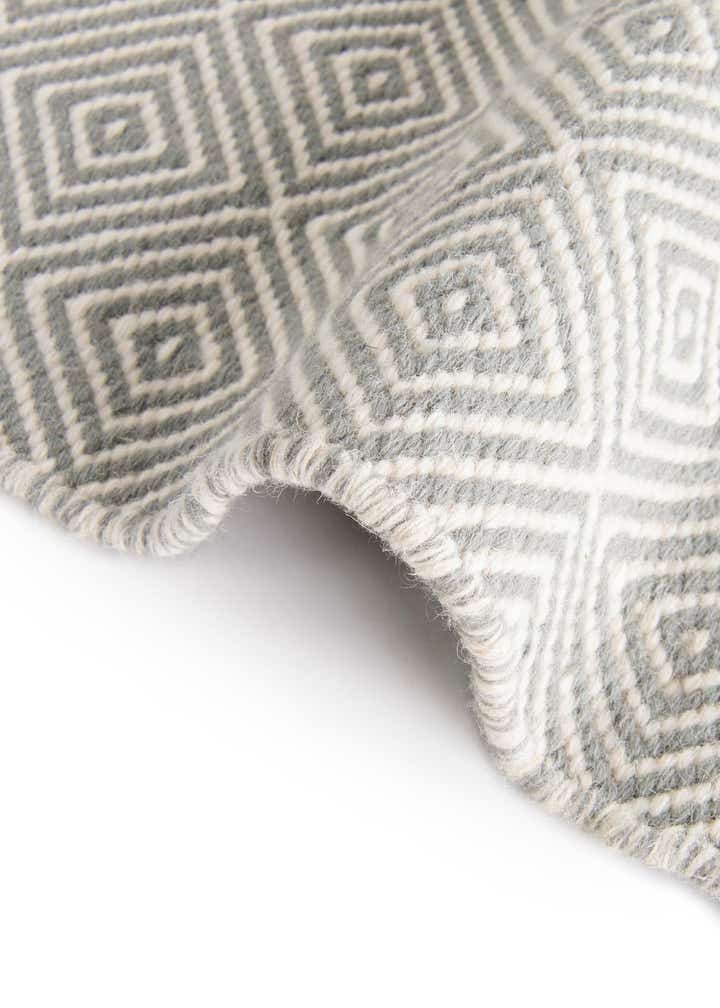 6' 1 x 9' Hand Woven Geo Trellis Flatweave Rug