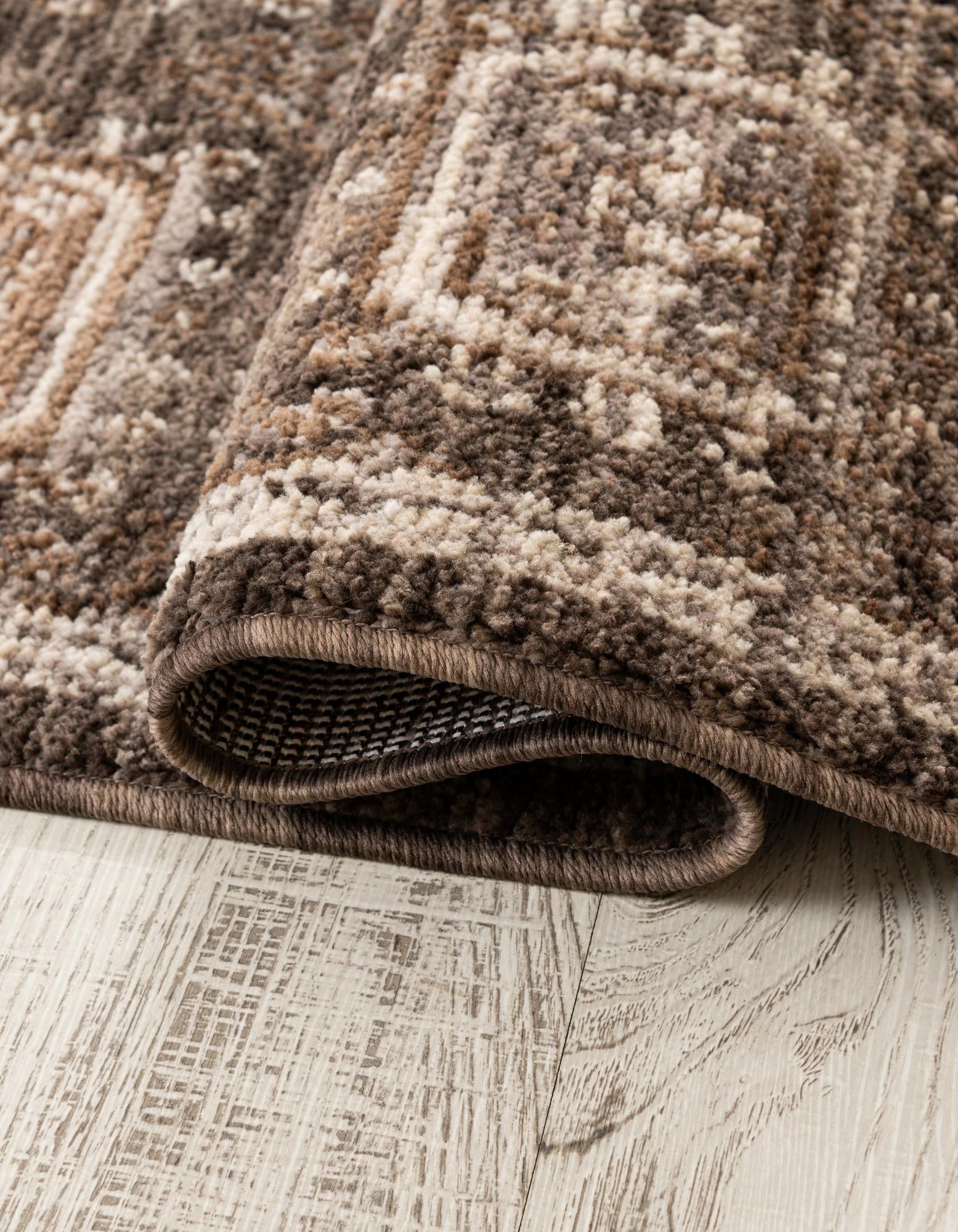 5' x 5' Grand Tradition Rug