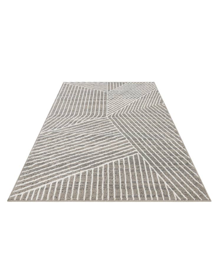 Detail image of 5' 3 x 7' 8 Hanahan Rug