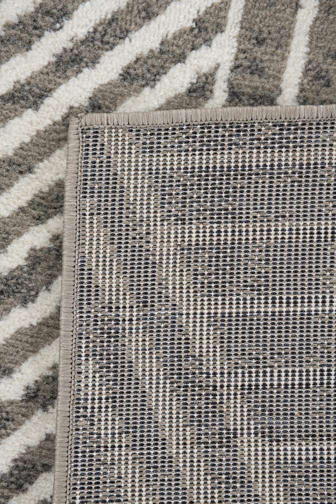 5' 3 x 7' 8 Hanahan Rug