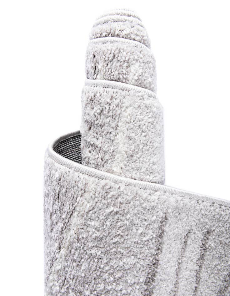 Detail image of 7' 10 x 10' Hanahan Rug