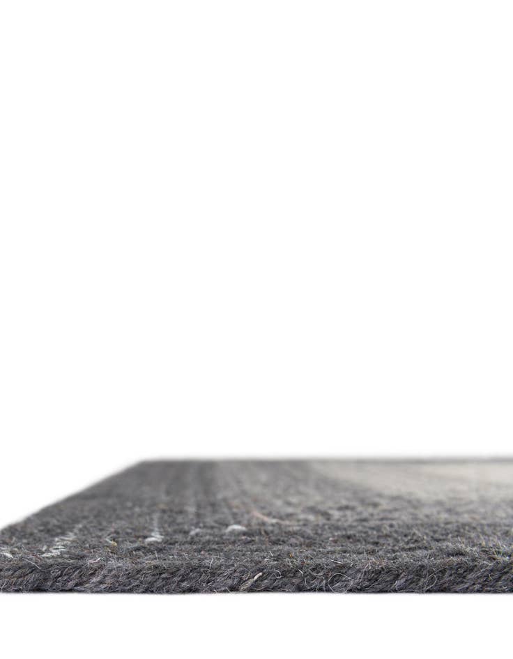 Detail image of 5' 1 x 8'  Hand Hand Braided Wool Rug