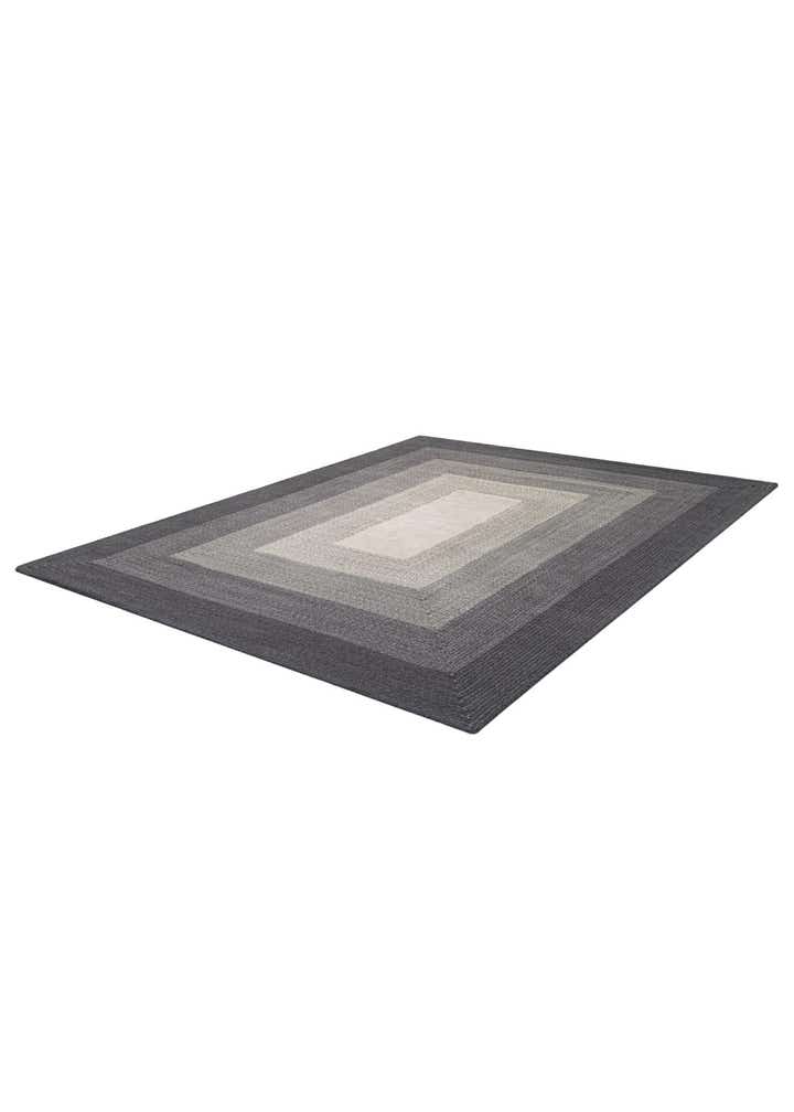 7' 10 x 10' Handmade Hand Braided Wool Rug