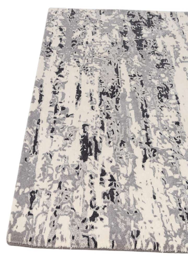 5' 2 x 8' 3 Hand Tufted Wool Rug