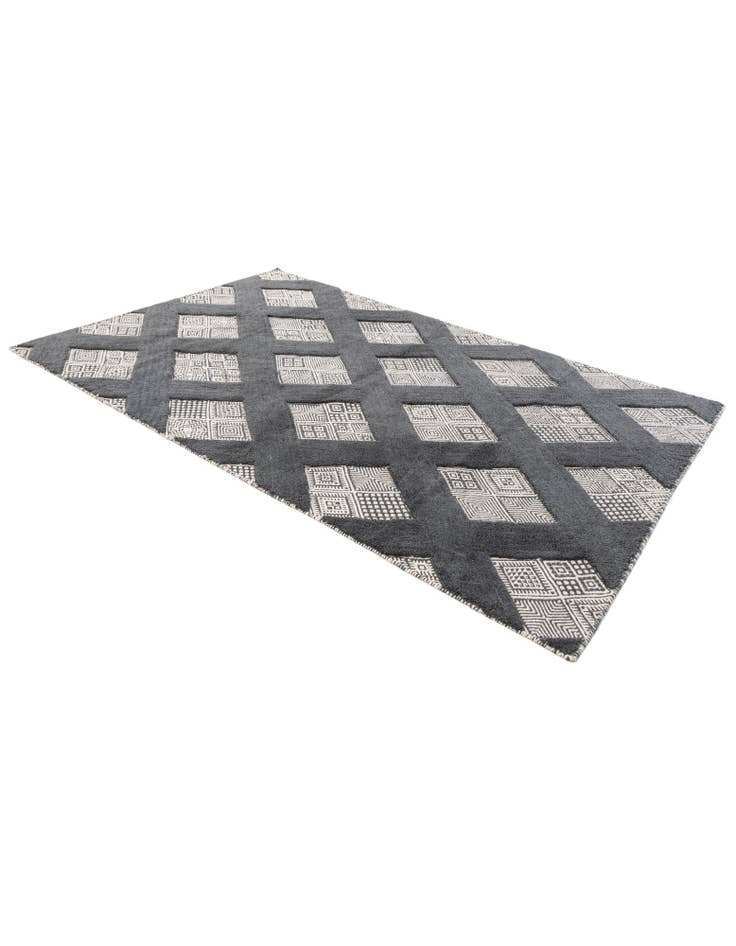 Detail image of 5' 2 x 8' Hand Woven Hand Woven Rug