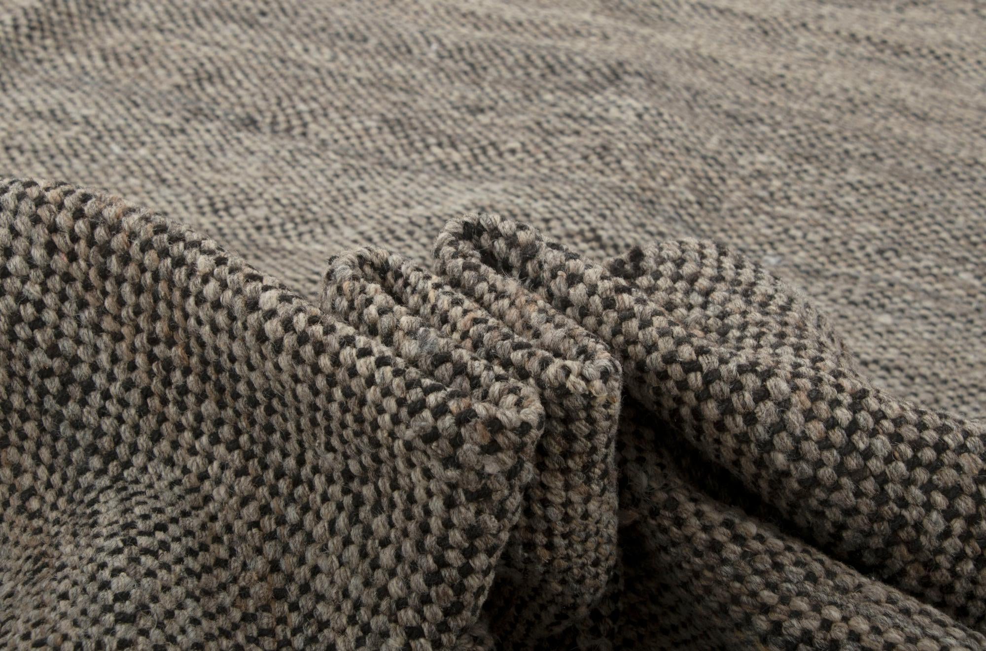 9' x 9' 7 Hand Knotted Handweb Wool Rug