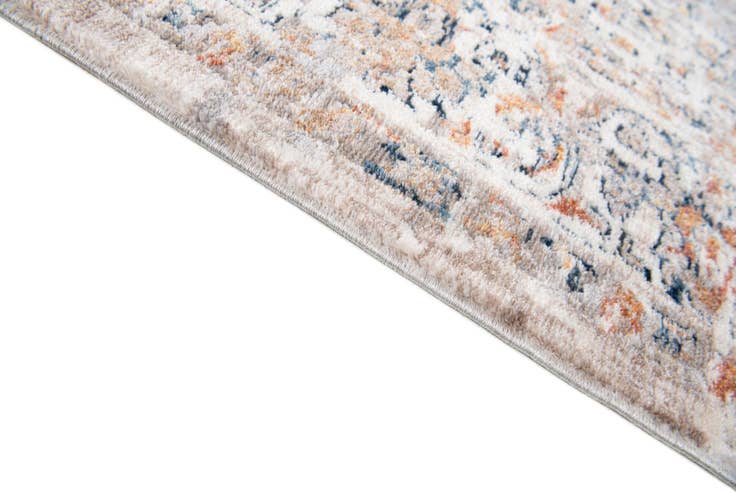 Detail image of 5' 4 x 7' 3 Havana Rug