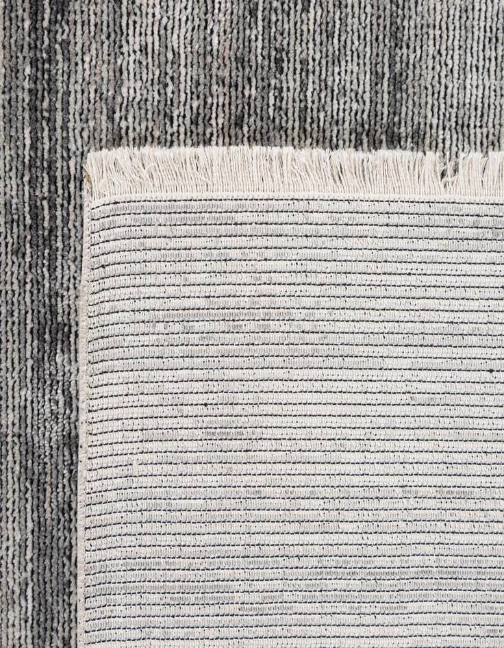 Detail image of 5' 2 x 7' 5 Havana Rug