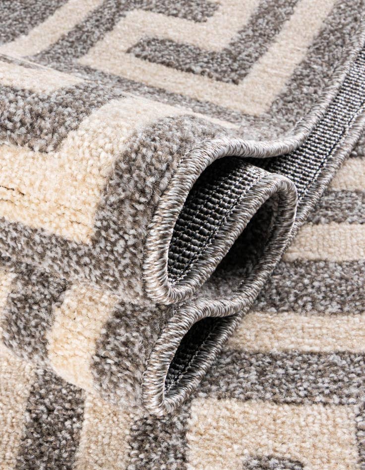 Detail image of 9' x 12' Hera Rug