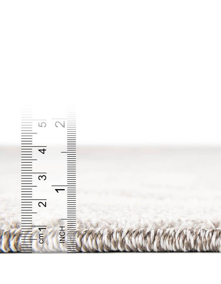 Detail image of 7' x 10' Hera Rug