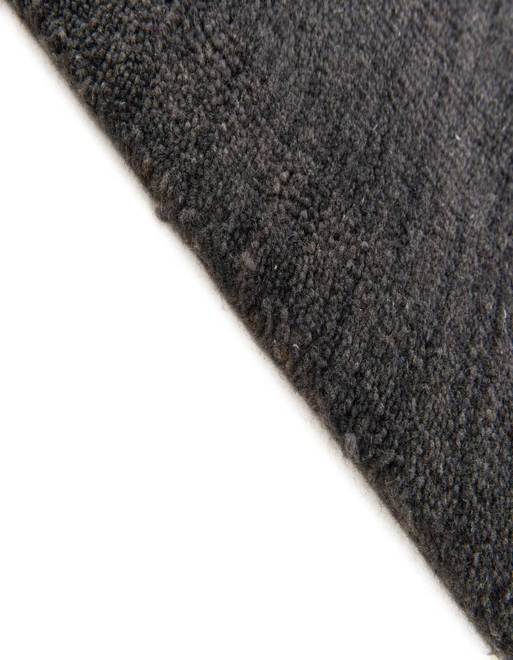 Detail image of 4' 5 x 5' 11 Indo Gabbeh Wool Rug