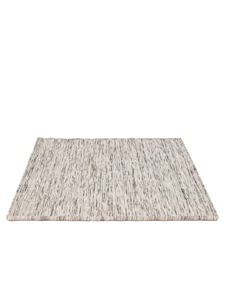 Detail image of 2' 1 x 3' 2  Hand Woven Jill Zarin English Manor Wool Rug