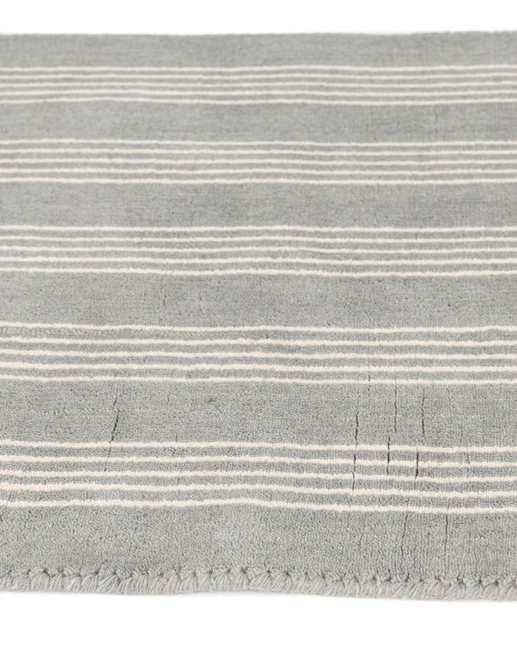 Detail image of 2' 2 x 3' 2 Jill Zarin Natural Wool Rug