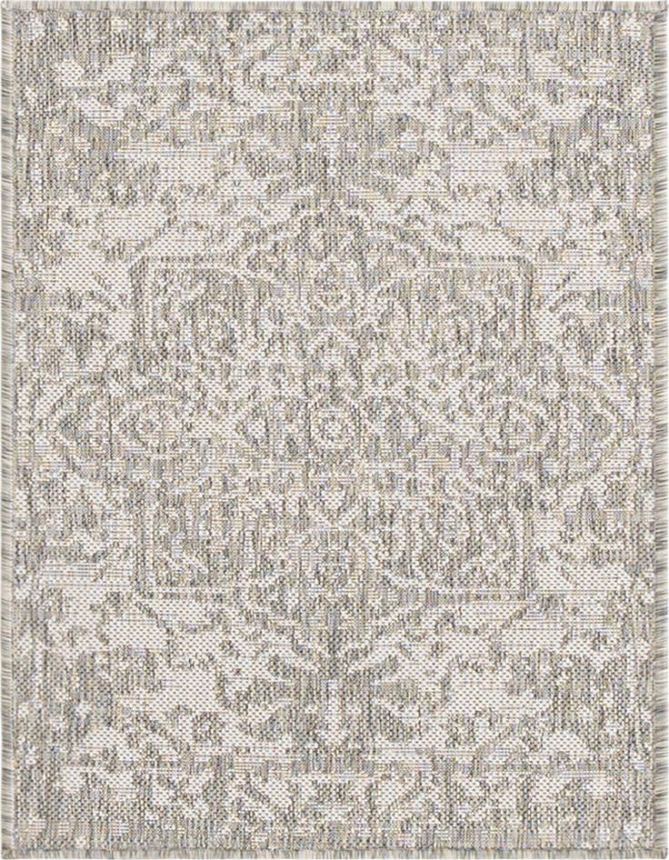 Detail image of 2' x 3' Easy-Clean Jill Zarin Dubai Indoor / Outdoor Rug