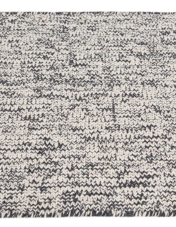Detail image of 2' 2 x 2' 11 Easy-Clean Jill Zarin Palm Springs Wool Indoor / Outdoor Rug