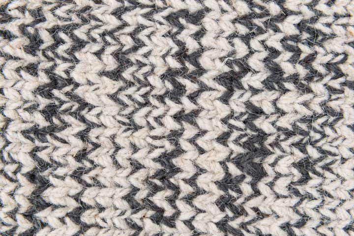 2' 2 x 2' 11 Easy-Clean Jill Zarin Palm Springs Wool Indoor / Outdoor Rug