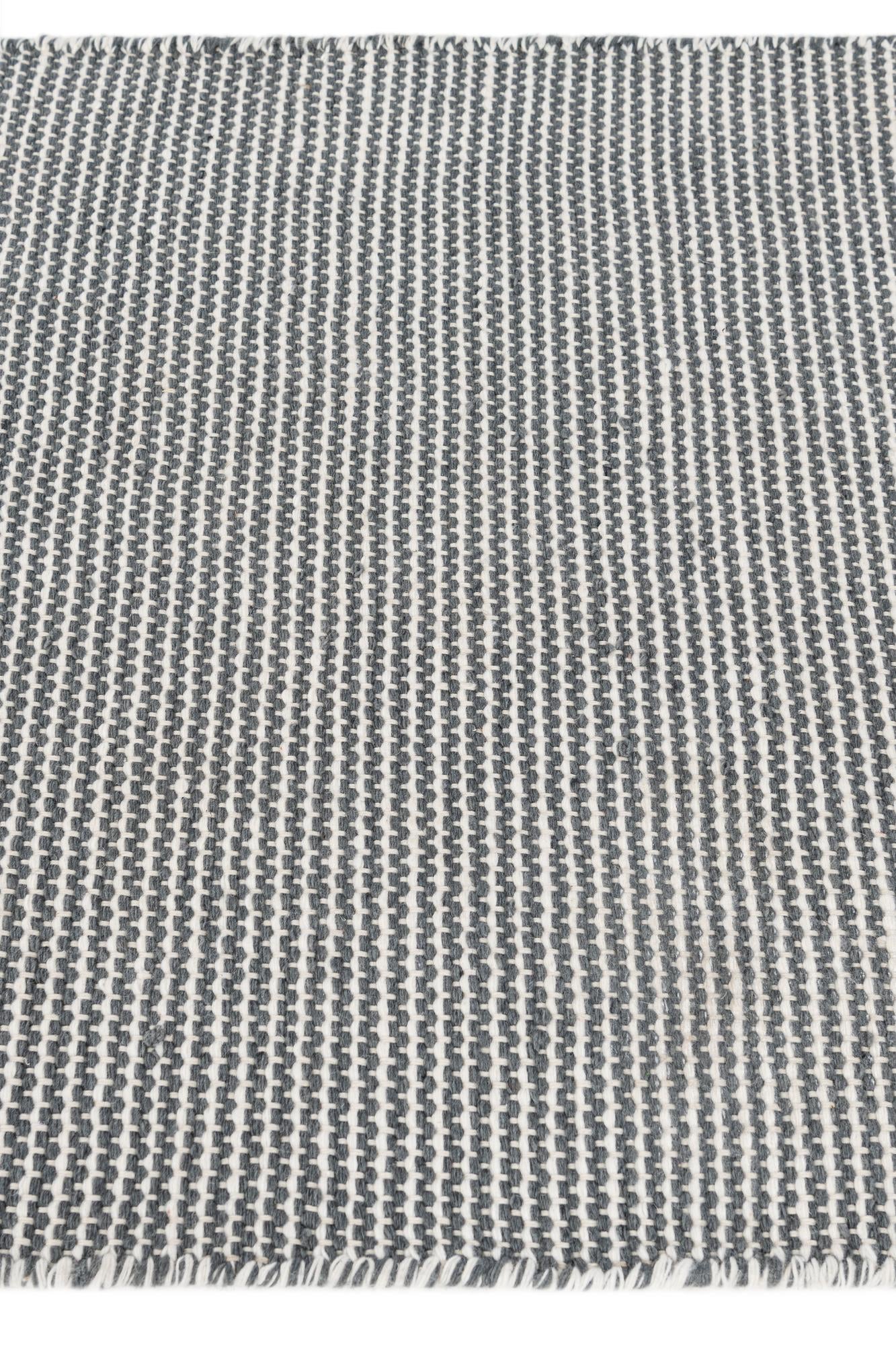 2' 3 x 3' 3 Easy-Clean Jill Zarin Palm Springs Wool Indoor / Outdoor Rug