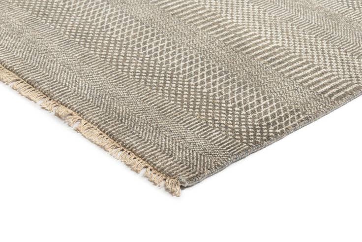 Detail image of 9' 1 x 12' 2 Kamla Wool Rug