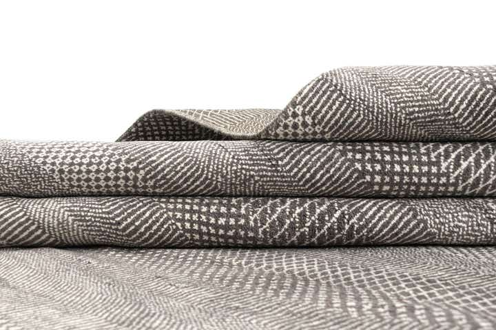 8' x 9' 11 Kamla Wool Rug