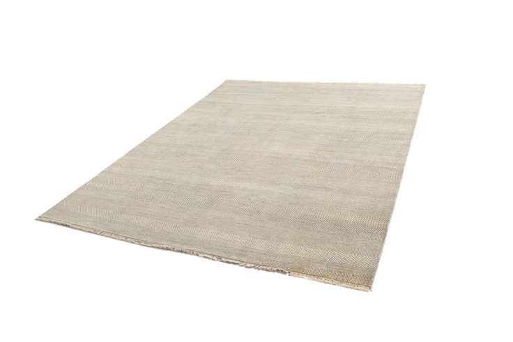 Detail image of 7' 10 x 9' 11 Kamla Wool Rug