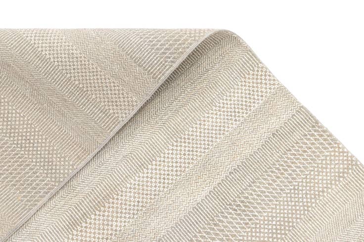 Detail image of 7' 10 x 9' 11 Kamla Wool Rug