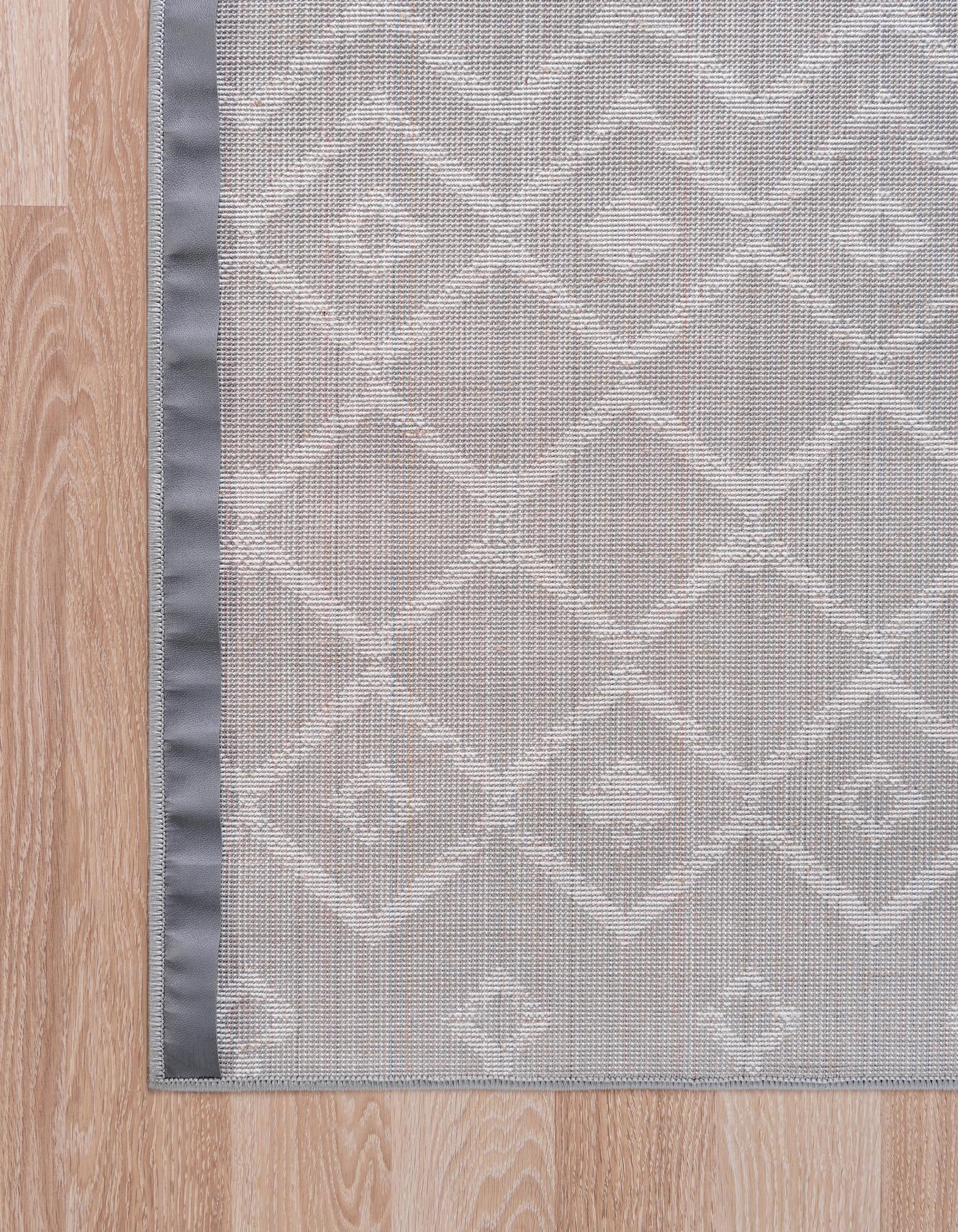 7' x 10' Kasbah Trellis Rug