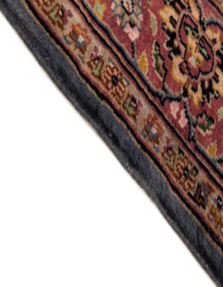 Detail image of 4' 2 x 6' 6  Hand Knotted Kashmir Oriental Wool Rug