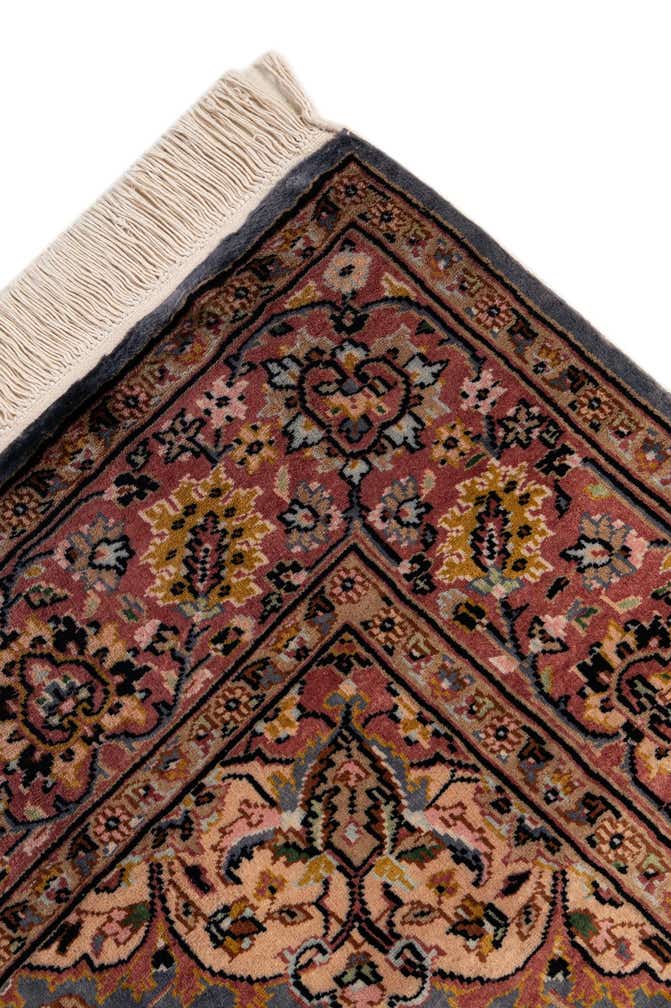 4' 2 x 6' 6 Hand Knotted Kashmir Oriental Wool Rug