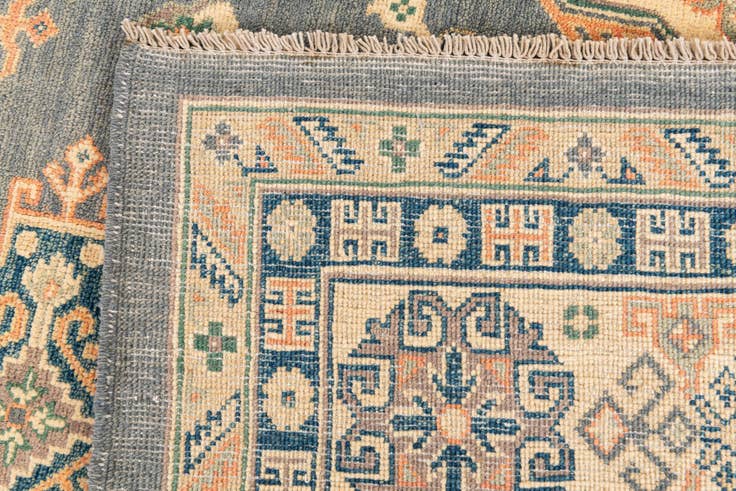 Detail image of 8' 3 x 10' 3 Hand Knotted Kazak Rug