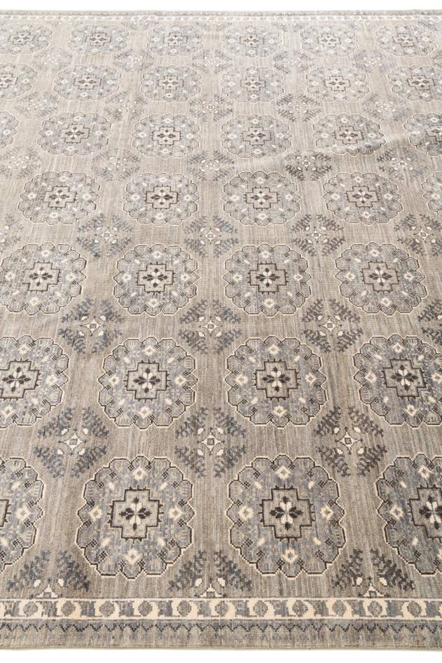 Detail image of 8' 2 x 11' 5 Hand Knotted Kazak Rug