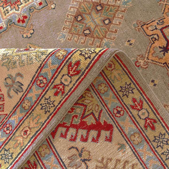 6' 8 x 9' 11 Hand Knotted Kazak Rug
