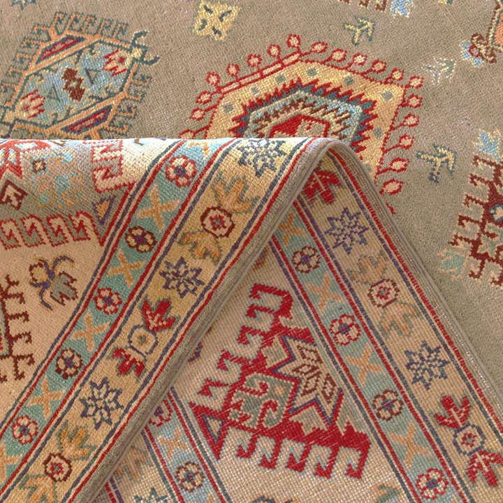 6' 8 x 9' 2 Hand Knotted Kazak Rug