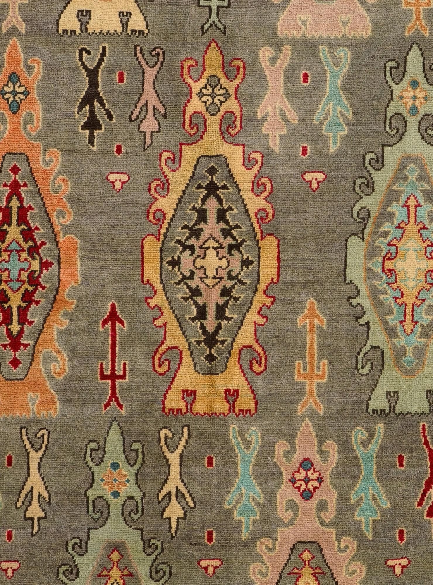 5' 9 x 7' 10 Hand Knotted Kazak Rug