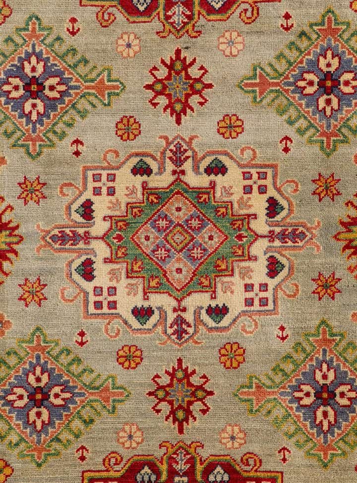 6' 1 x 9' 1 Hand Knotted Kazak Rug