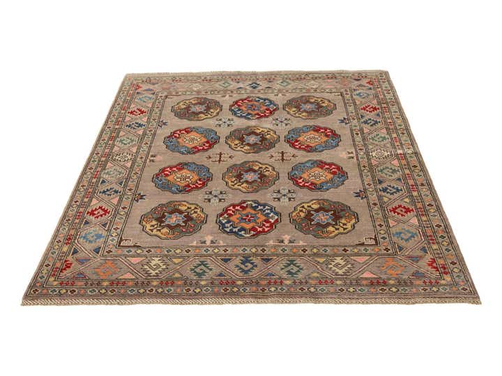 4' 11 x 6' 6 Hand Knotted Kazak Rug