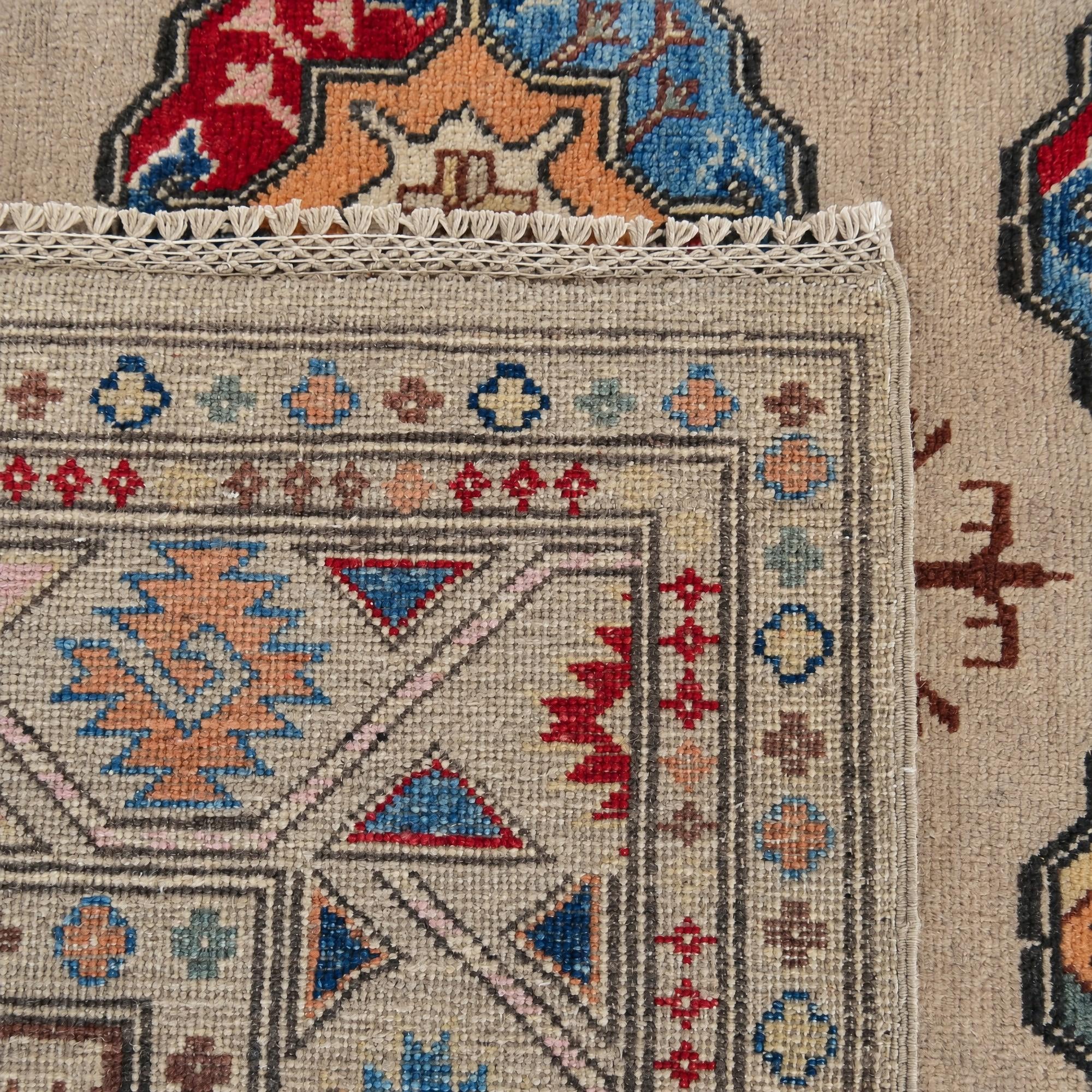 Detail image 12 of 12: 4' 11 x 6' 6 Hand Knotted Kazak Rug