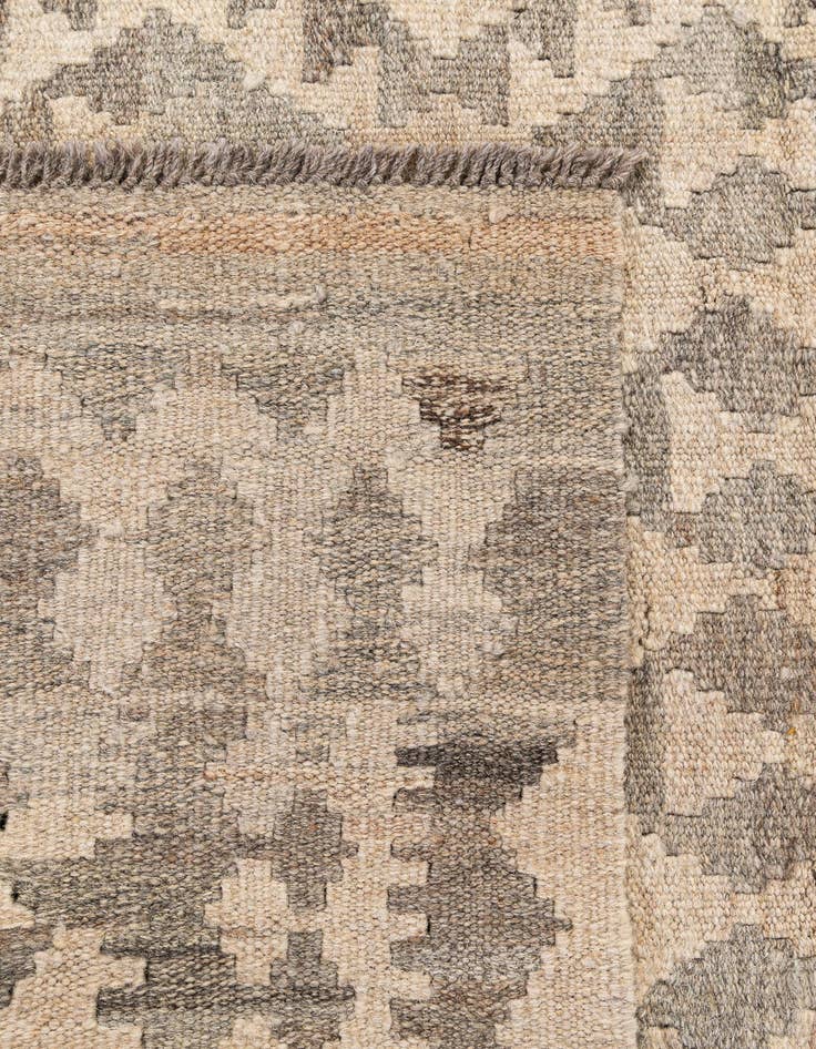 Detail image of 3' 4 x 5'  Hand Woven Kilim Maymana Wool Rug