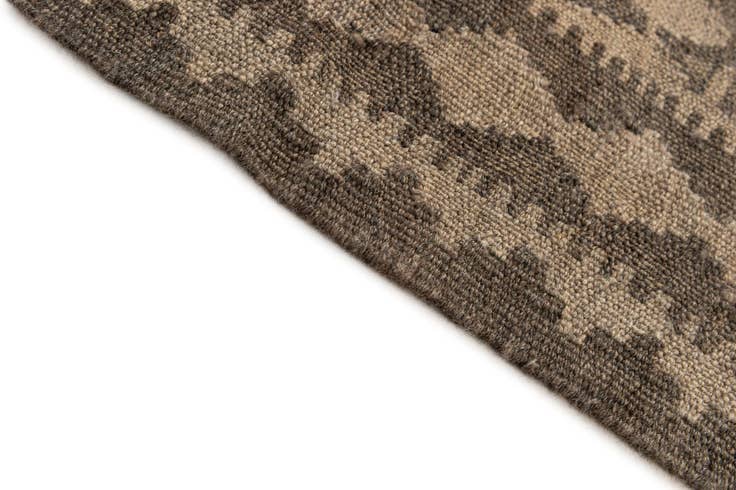 Detail image of 3' 5 x 4' 10 Hand Woven Kilim Maymana Wool Rug