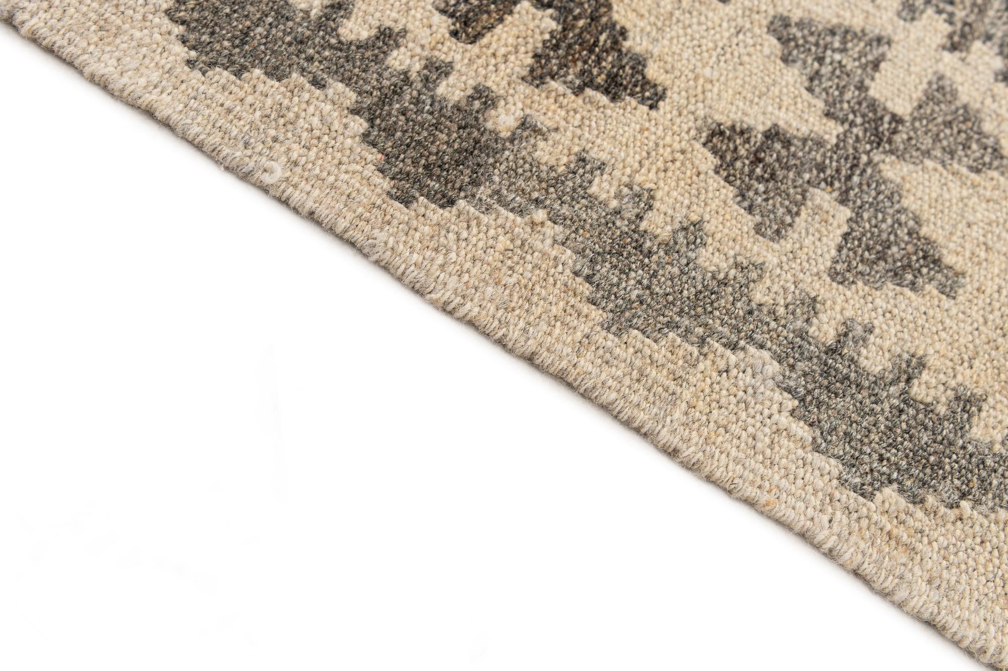 3' 4 x 5' Hand Woven Kilim Maymana Wool Rug