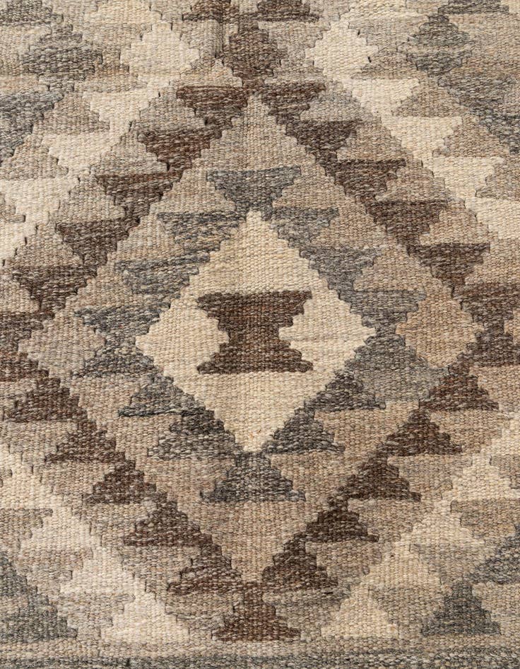 Detail image of 3' 4 x 5'  Hand Woven Kilim Maymana Wool Rug
