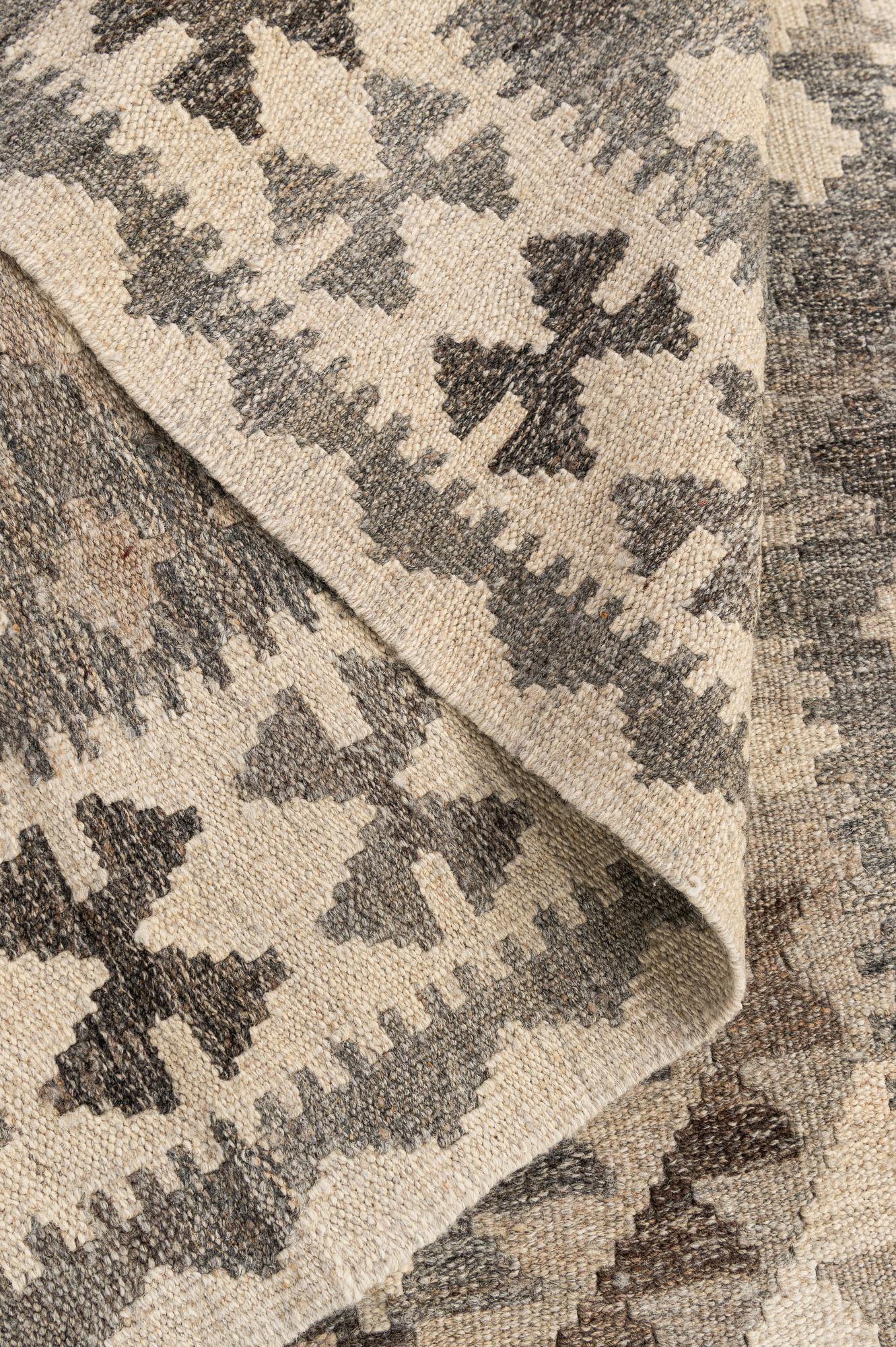3' 4 x 5' Hand Woven Kilim Maymana Wool Rug