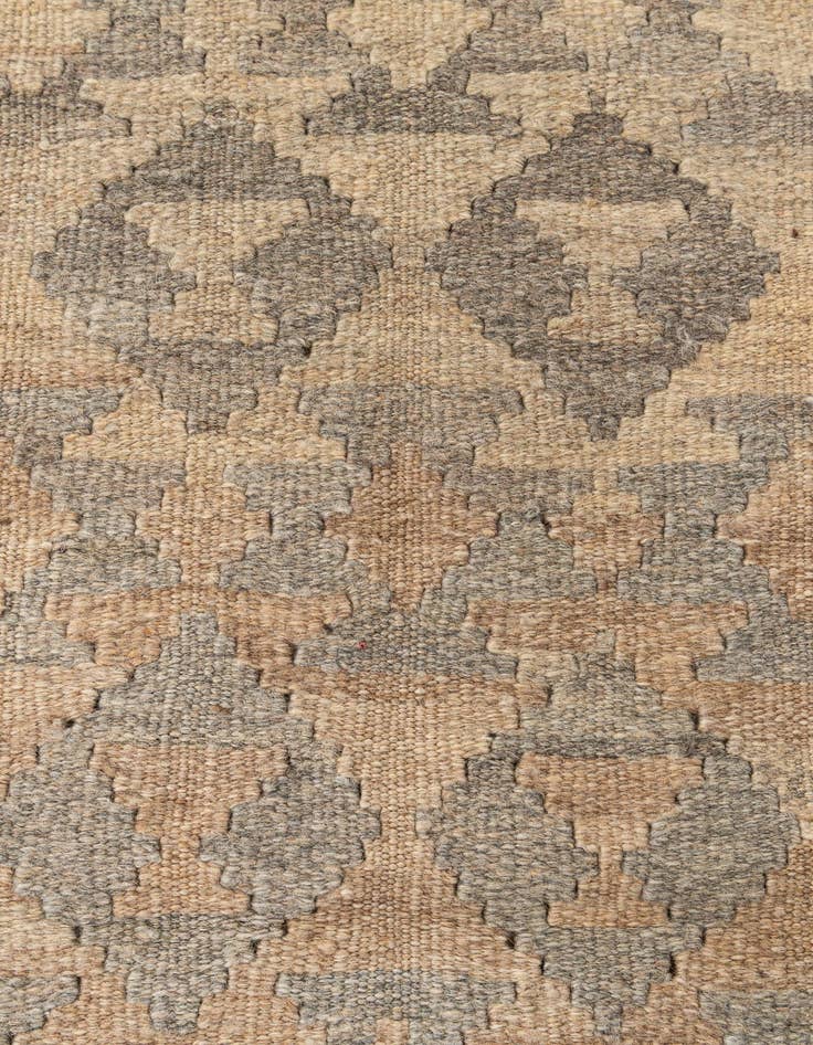 Detail image of 3' 3 x 4' 11  Hand Woven Kilim Maymana Wool Rug