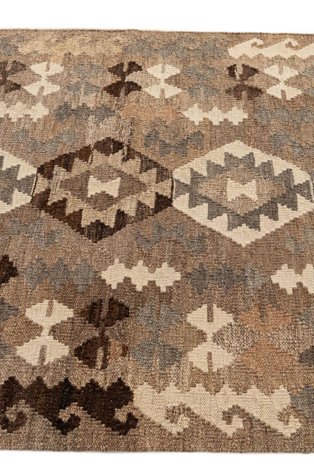 Detail image of 3' 5 x 5' Hand Woven Kilim Maymana Wool Rug