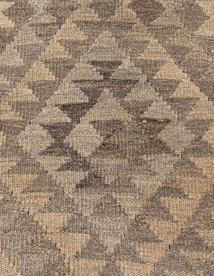 Detail image of 3' 4 x 5' 3  Hand Woven Kilim Maymana Wool Rug