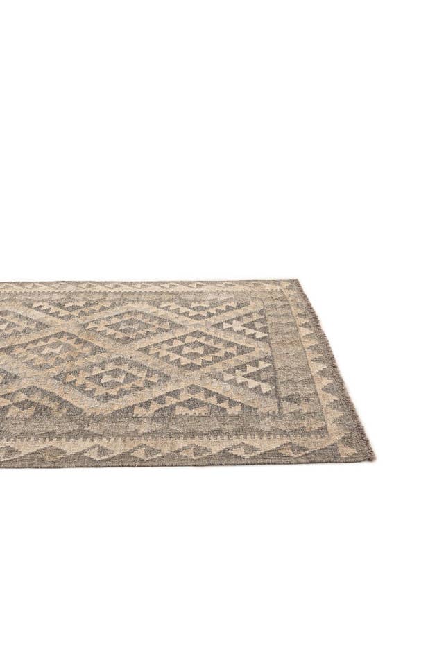 Detail image of 3' 6 x 4' 9 Hand Woven Kilim Maymana Wool Rug
