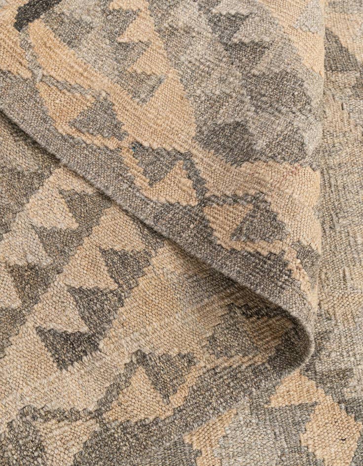 Detail image of 3' 8 x 4' 11  Hand Woven Kilim Maymana Wool Rug