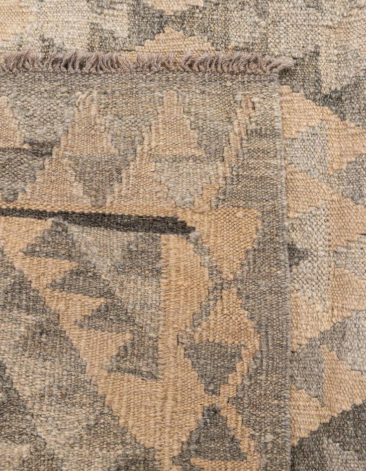 Detail image of 3' 8 x 4' 11  Hand Woven Kilim Maymana Wool Rug