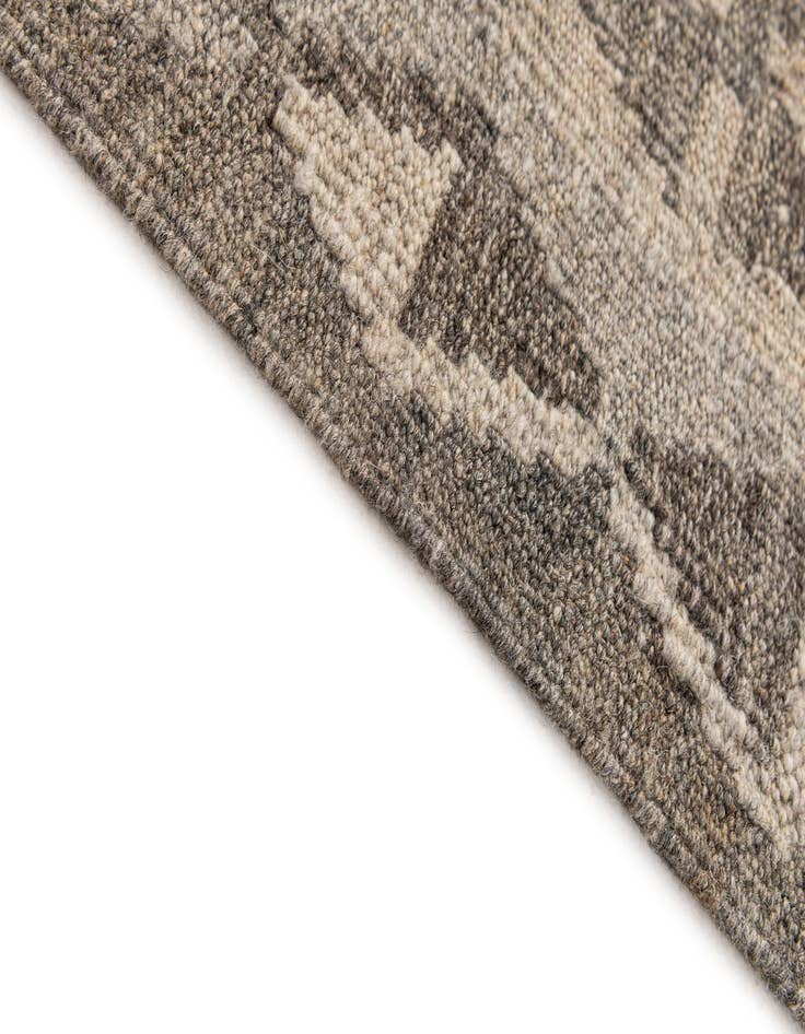 Detail image of 3' 7 x 4' 10  Hand Woven Kilim Maymana Wool Rug