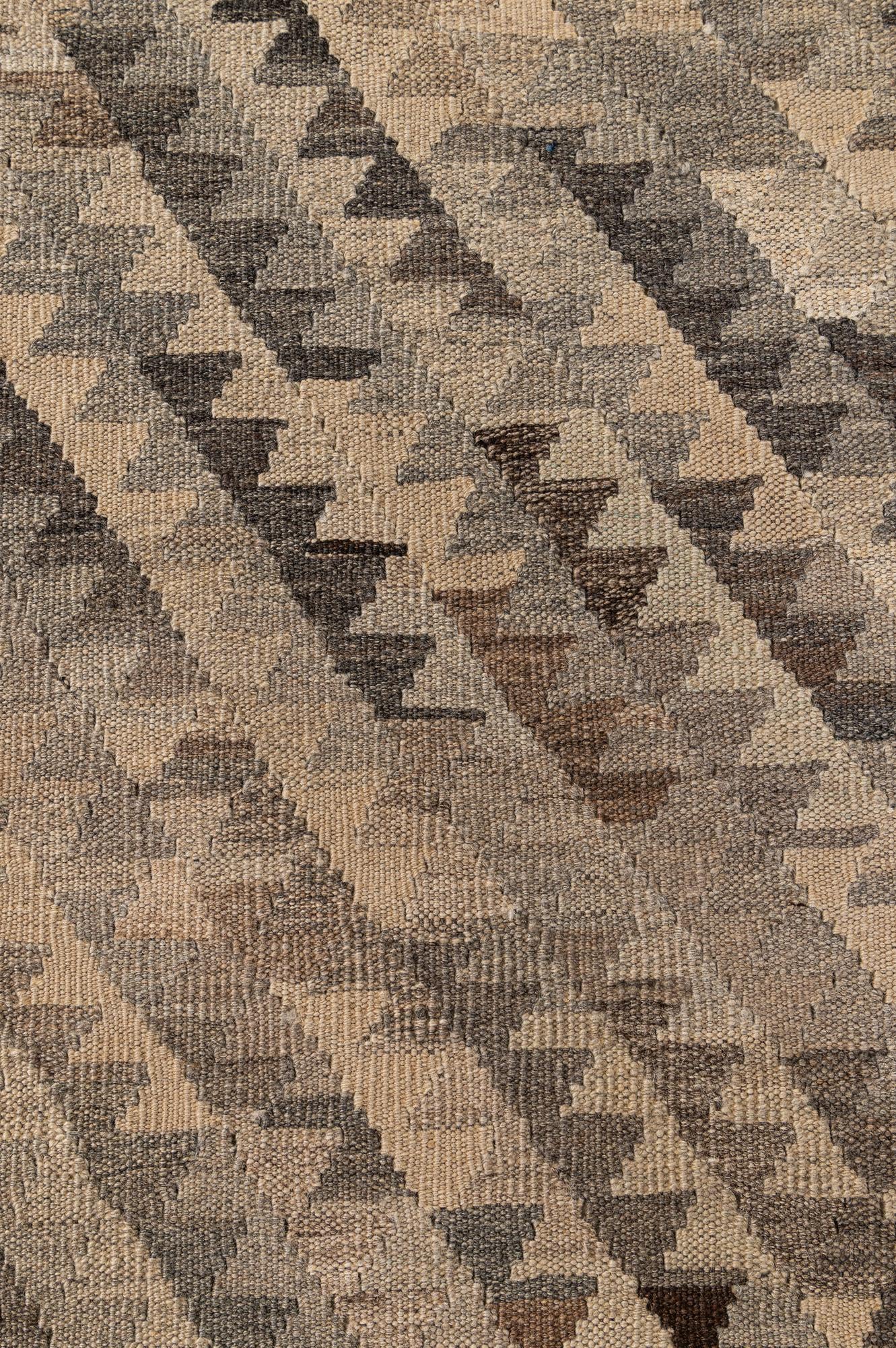 4' x 5' 10 Hand Woven Kilim Maymana Wool Rug
